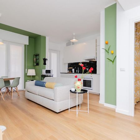Vivimi Home Fiordalisi Stile & Comfort Vicino Metro Milano Exteriör bild